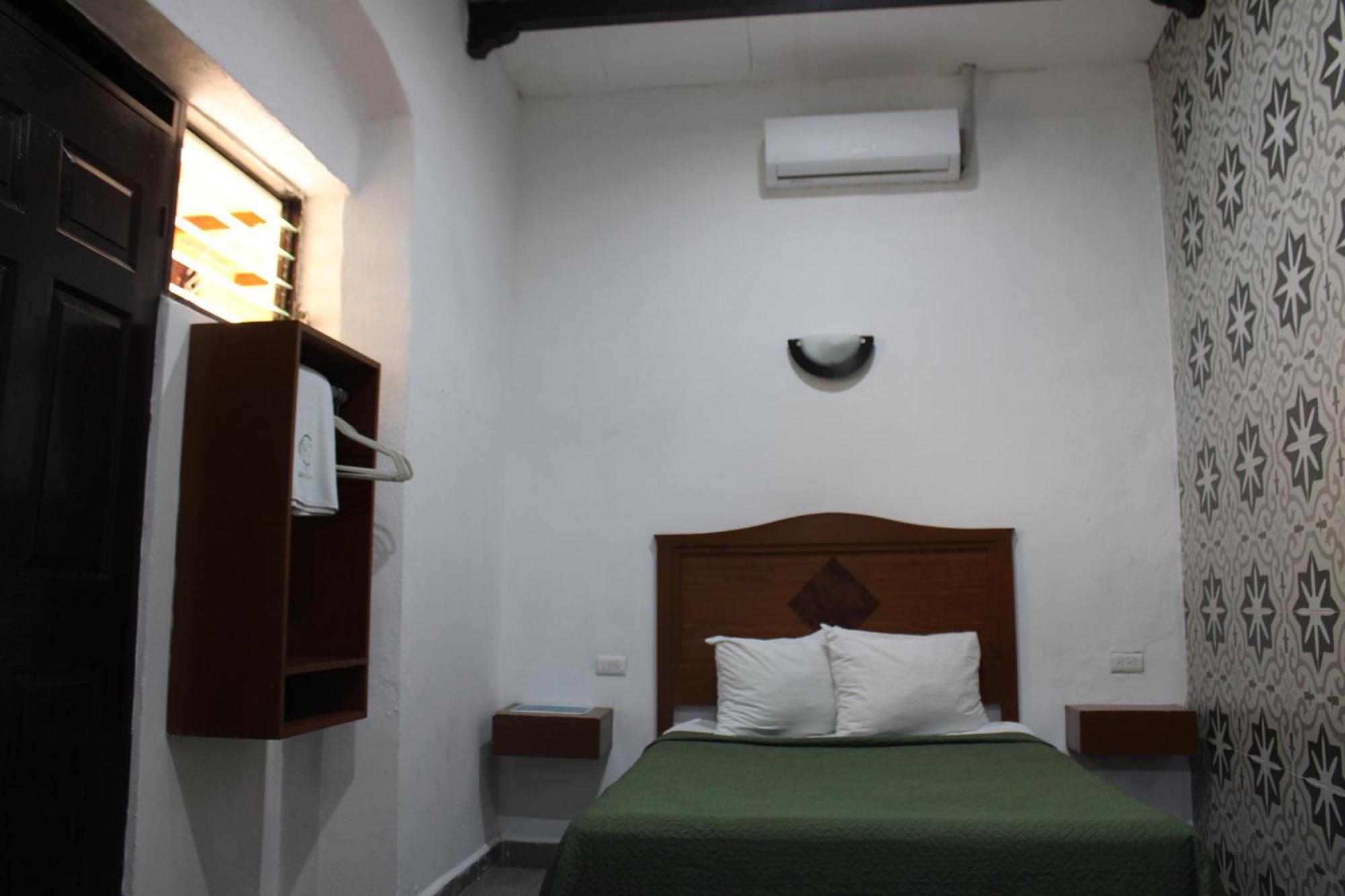 Hotel Guaranducha Inn Campeche Phòng bức ảnh