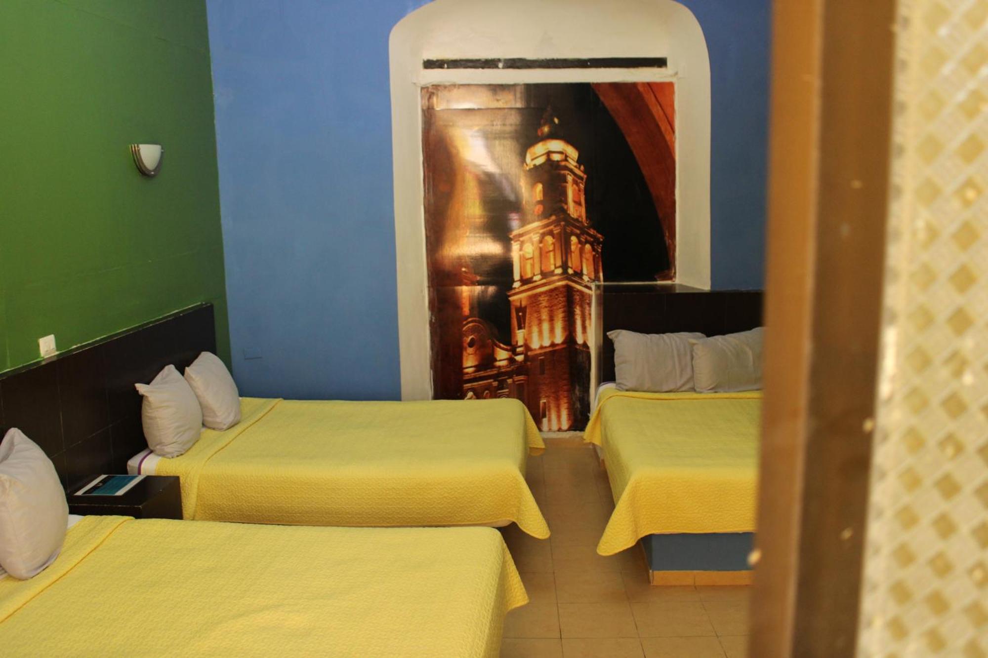 Hotel Guaranducha Inn Campeche Phòng bức ảnh